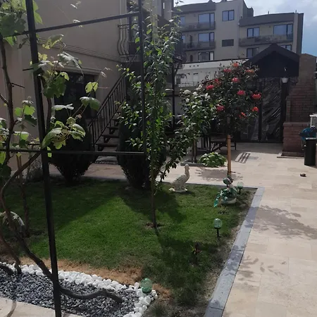 Δωμάτια σε οικογενειακή κατοικία Casa Andrei *