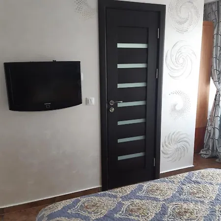 Casa Andrei ホームステイ ナボダリ