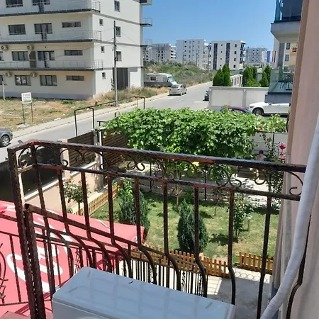 Casa Andrei منزل للإقامة